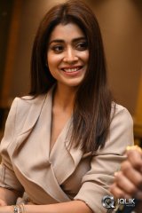 Shriya Saran at Gautamiputra Satakarni Movie Promotions